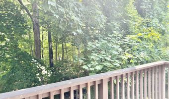 25 Padanaram Rd 77, Danbury, CT 06811