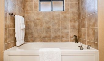 36601 N MULE TRAIN Rd A5, Carefree, AZ 85377