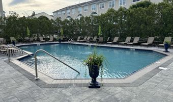 1002 Cunningham Ct, Belleville, NJ 07109