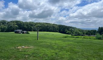 221 HARTMAN Rd, Reading, PA 19606