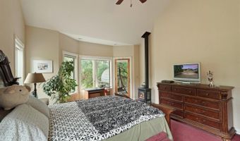 658 Live Oak Dr, Angels Camp, CA 95222