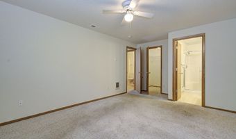 712 SE 5TH Way, Battle Ground, WA 98604