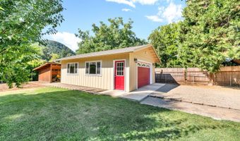 41800 MADRONE St, Springfield, OR 97478