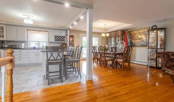33 Carriage Way, North Providence, RI 02904
