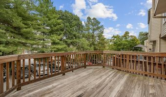 5002 9TH St S, Arlington, VA 22204