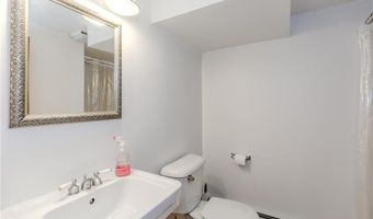25 Rhodes Ave, Cranston, RI 02905