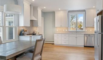 112 Esplanade, Middletown, RI 02842