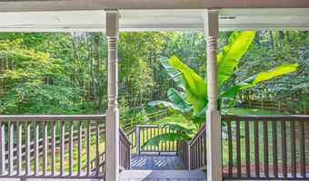 781 Grist Mill Dr E, Acworth, GA 30101