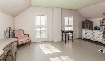 2149 7, Aurora, OR 97002