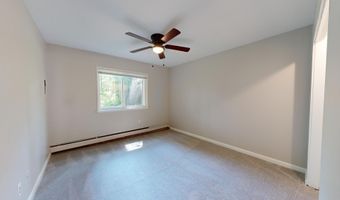 124 Allen Dr 1, Ann Arbor, MI 48103