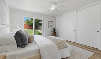 2202 Greenbrier Dr, Oceanside, CA 92054