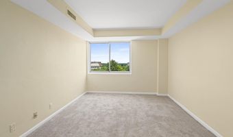 8315 N BROOK Ln 2-806, Bethesda, MD 20814