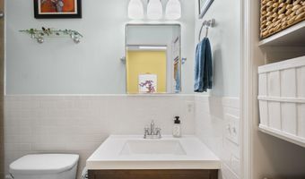 11 16TH St NE, Washington, DC 20002