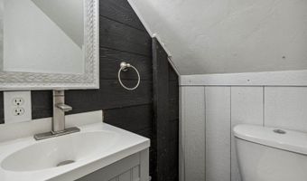 332 Arthur St, American Falls, ID 83211