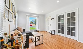 6320 W 85th St, Los Angeles, CA 90045