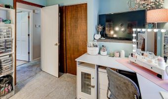4101 Donald Dr, Madison, WI 53704