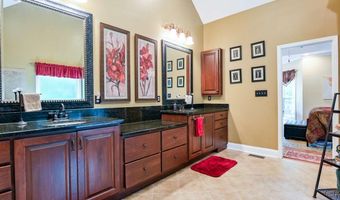 283 Creekside Dr, Arnoldsville, GA 30619
