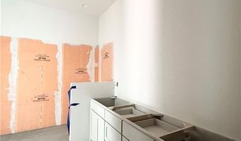 8 Stanton Cir, Bella Vista, AR 72714