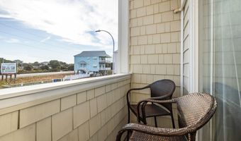 602 W Ft Macon Rd 249, Atlantic Beach, NC 28512