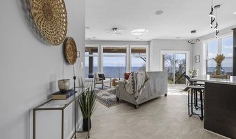371 Narrow Shore Rd, Aydlett, NC 27916