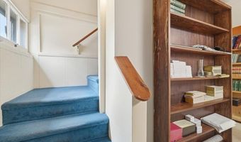 308 College St, Burlington, VT 05401