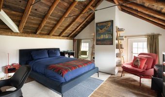 2073 Ny 82, Ancram, NY 12502