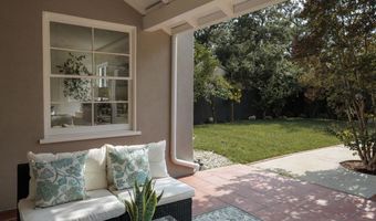 2185 N Roosevelt Ave, Altadena, CA 91001