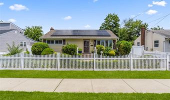 3414 Great Neck Rd, Amityville, NY 11701