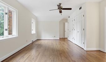 2620 FORT SCOTT Dr, Arlington, VA 22202