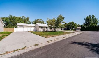 2585 Hillam Ave, Ammon, ID 83406