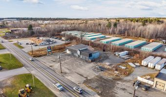 1567 Hammond St, Bangor, ME 04401