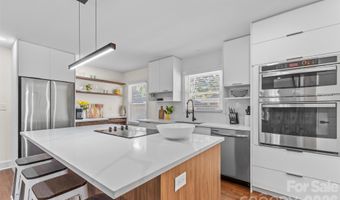 2014 Sandhurst Dr, Charlotte, NC 28205