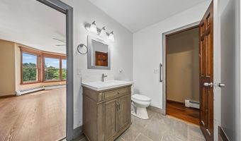 45 Carmel Rd, Bethany, CT 06524