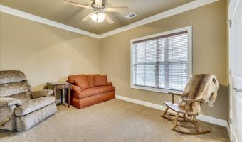 1071 Outrigger Dr, Lincolnton, GA 30817
