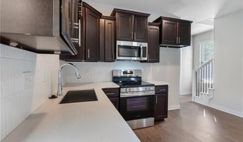 13 Carrick Dr, Bella Vista, AR 72715