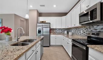 3943 E Hampton Cir, Alva, FL 33920