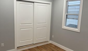 92 E 25TH St 1, Bayonne, NJ 07002