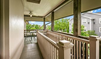 610 SOMERSET Rd 302, Baltimore, MD 21210