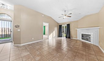 62 W 13TH St, Atlantic Beach, FL 32233