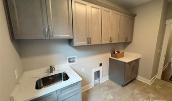 21 Craftsman Overlook Rdg, Arden, NC 28704