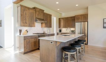 60454 Kangaroo Loop, Bend, OR 97702