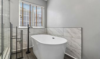 1241 Bradford Ln, Antioch, IL 60002