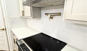 3300 E Bella Vista Ave, Alton, TX 78573