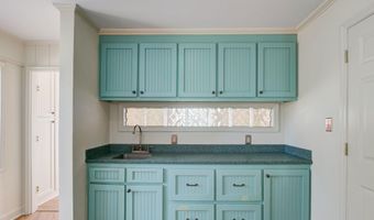 42 Brookwood Rd, Camden, SC 29020