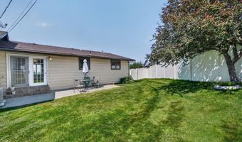 530 Highland St, American Falls, ID 83211