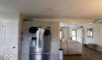 2427 Shady Ln, Anderson, IN 46011