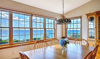 585 Seaside Dr, Jamestown, RI 02835