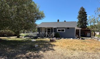 320 S 6th St, Challis, ID 83226