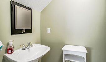 17033 NE County Road 43, Archie, MO 64725