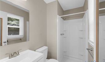 196 Manquin Dr, Aylett, VA 23009